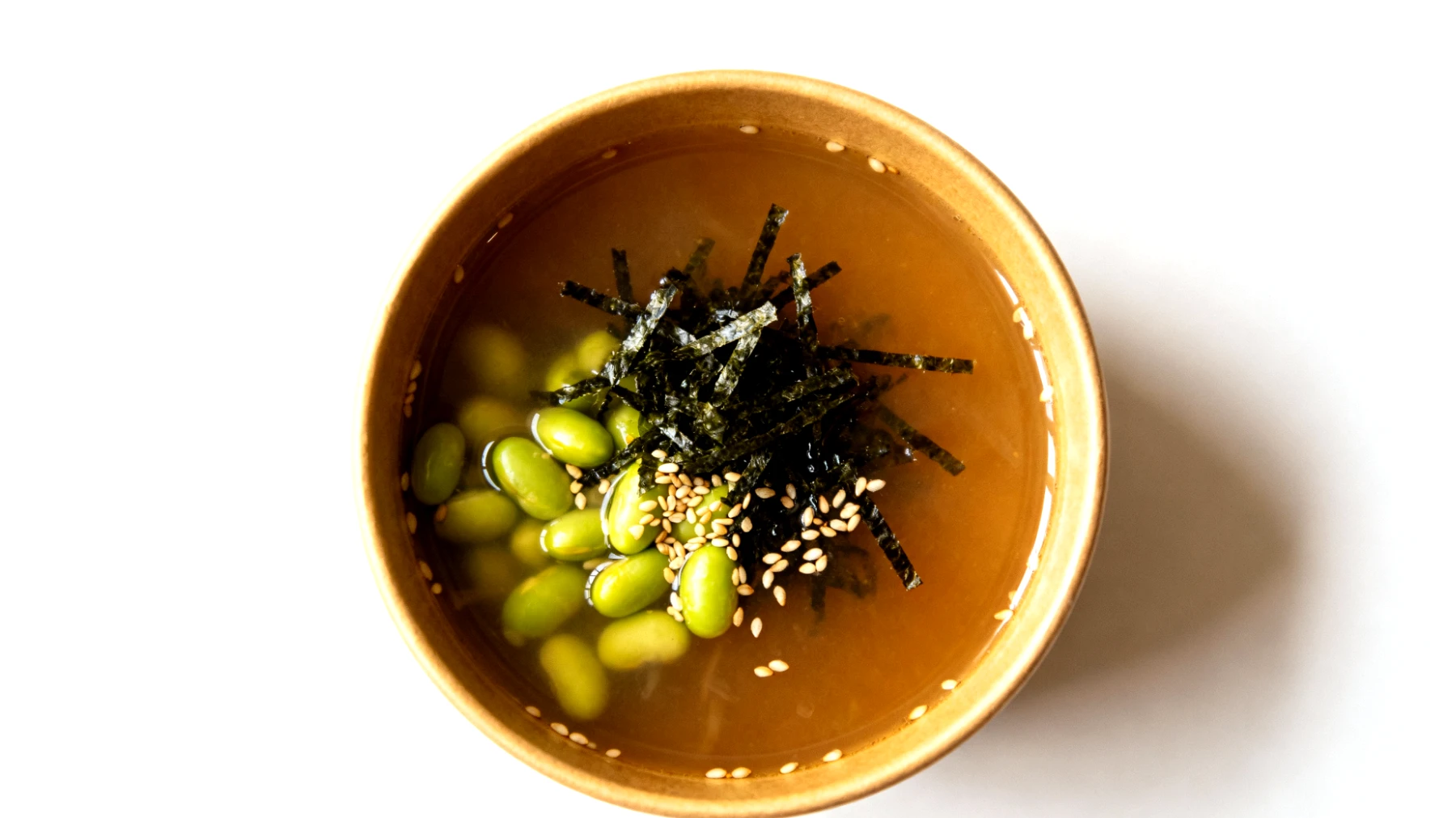 Miso-Algen-Suppe mit Edamame und Sesam"
